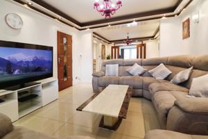 Photo 23- click for photo gallery